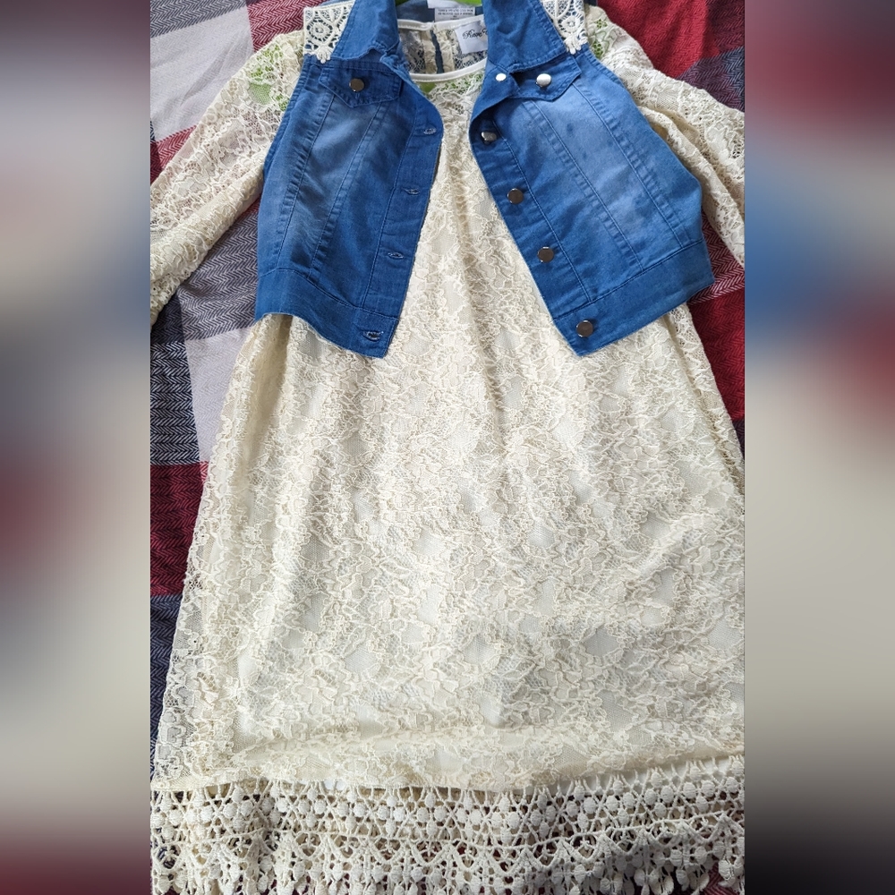 COPY - Rare Editions adorable laced dress